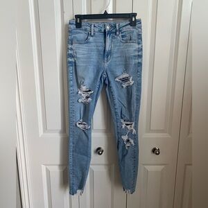American Eagle Outfitters Light Blue Distressed Stretch Skinny Jeans